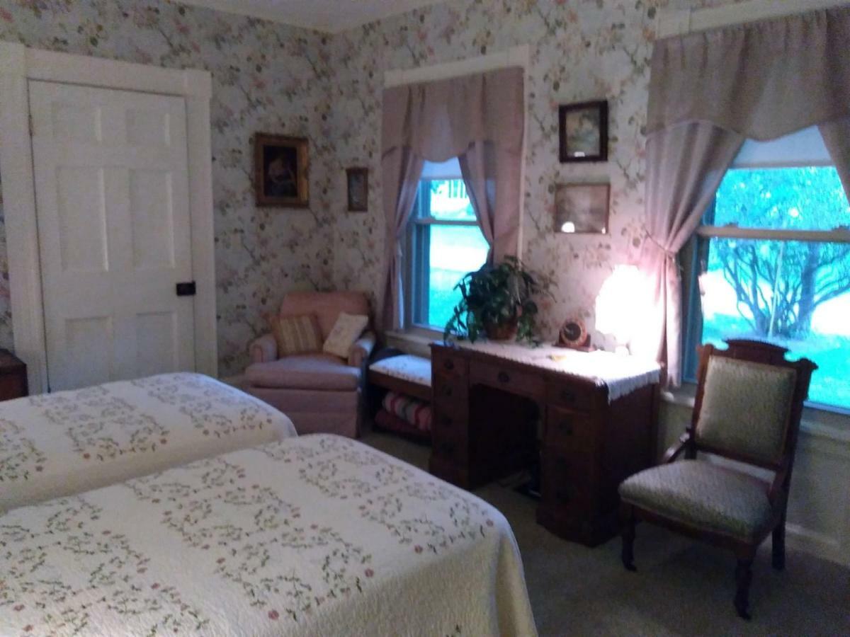 Bed and Breakfast Couture Farm At Millstone Hill Barre Экстерьер фото