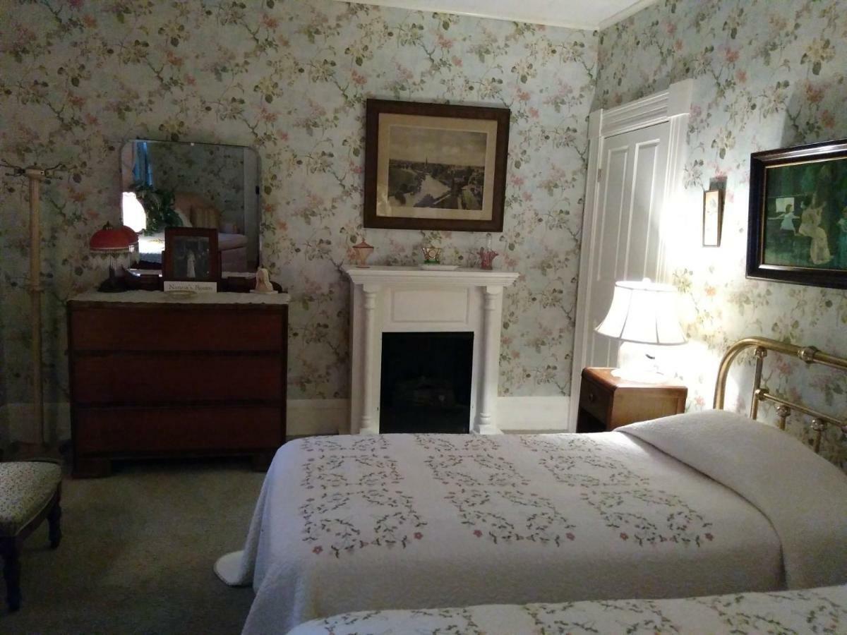 Bed and Breakfast Couture Farm At Millstone Hill Barre Экстерьер фото
